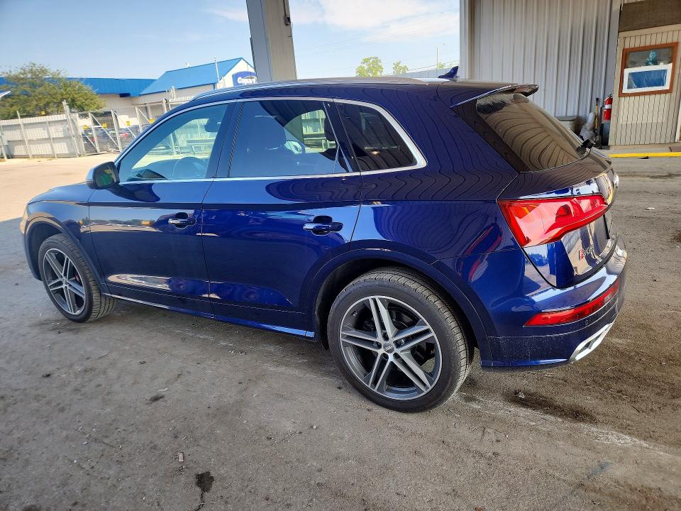 2018 Audi Sq5 მანქანა იყიდება აუქციონზე, vin: WA1A4AFY4J2148602, აუქციონის ნომერი: 63936116