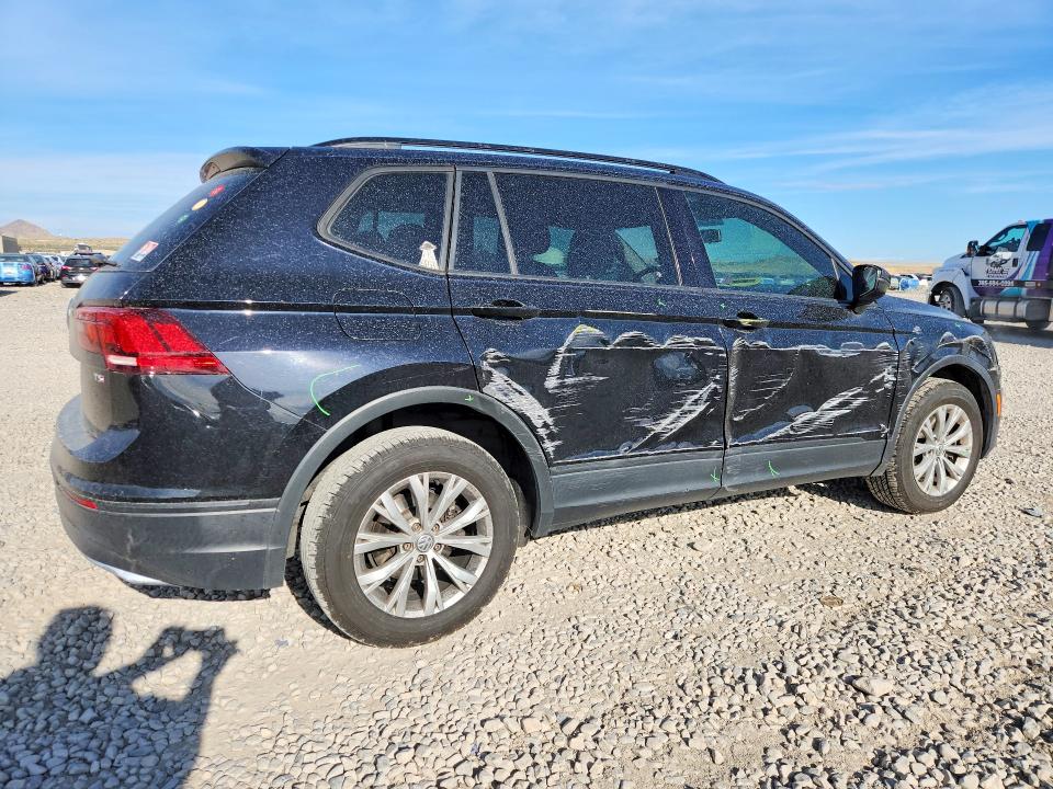 Продаж на аукціоні авто 2018 Volkswagen Tiguan, vin: 3VV1B7AX1JM190104, номер лоту: 64667726