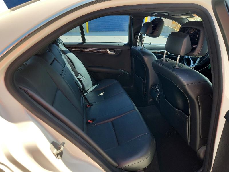Продажа на аукционе авто 2014 Mercedes-benz C, vin: WDDGF5HB7EA924622, номер лота: 65534086