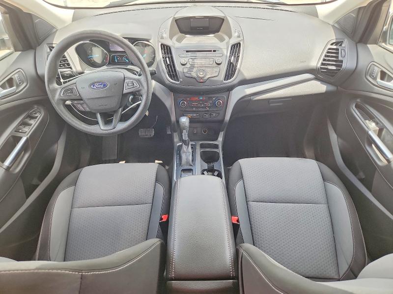 64139166 :رقم المزاد ، 1FMCU9G95HUD44661 vin ، 2017 Ford Escape مزاد بيع