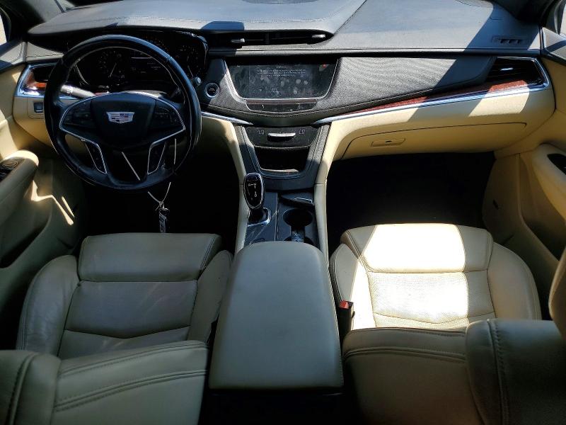 66760606 :رقم المزاد ، 1GYKNDRS2HZ275831 vin ، 2017 Cadillac Xt5 مزاد بيع
