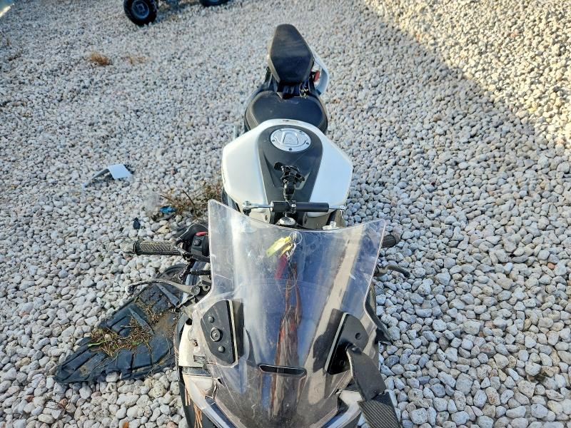 Aukcja sprzedaży 2026 Cf Moto 675ss, vin: LCEPEVLP0T6001625, numer aukcji: 65530676