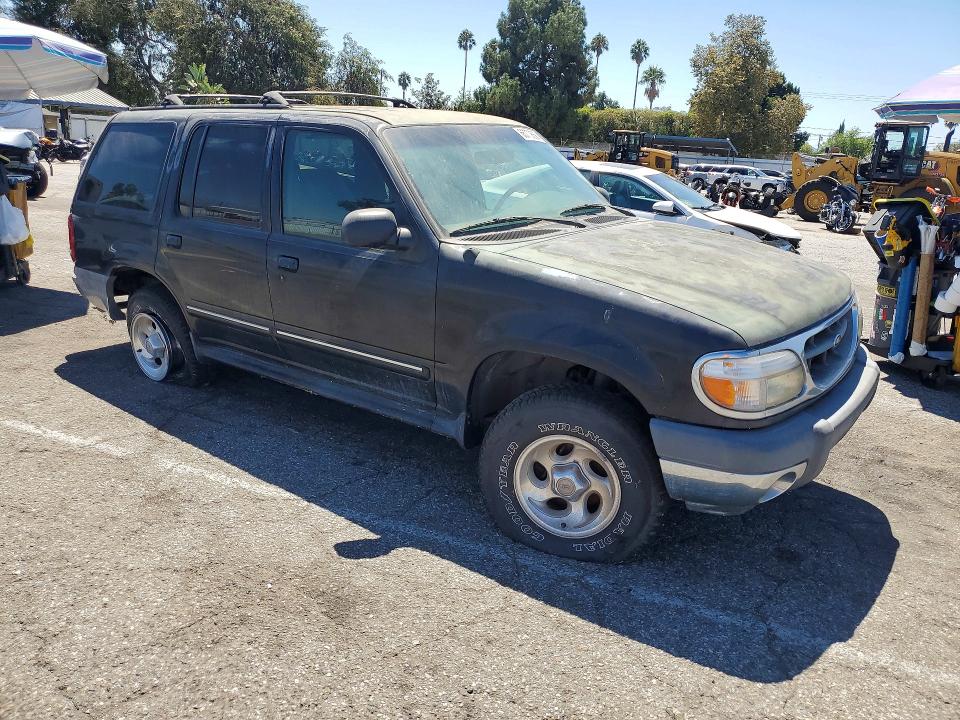 Продажа на аукционе авто 2001 Ford Explorer, vin: 1FMZU63E01ZA43252, номер лота: 65770656