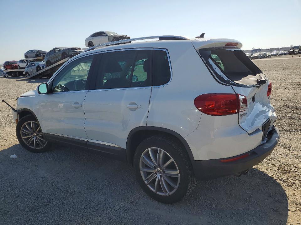 2016 Volkswagen Tiguan მანქანა იყიდება აუქციონზე, vin: WVGAV7AX0GW547606, აუქციონის ნომერი: 66786236