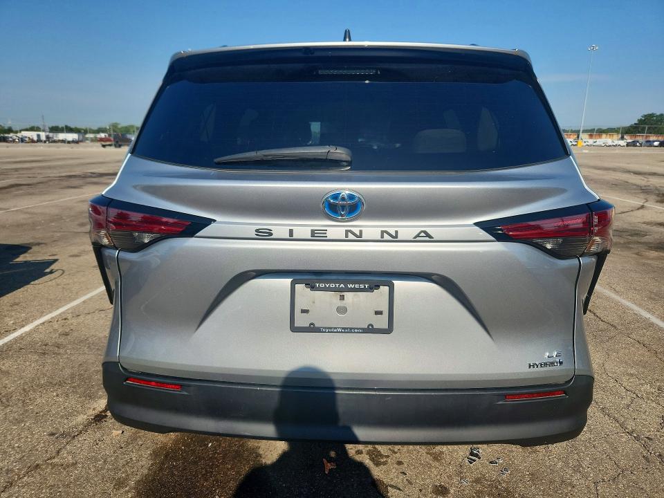 2021 Toyota Sienna მანქანა იყიდება აუქციონზე, vin: 5TDKRKEC3MS073086, აუქციონის ნომერი: 64052896