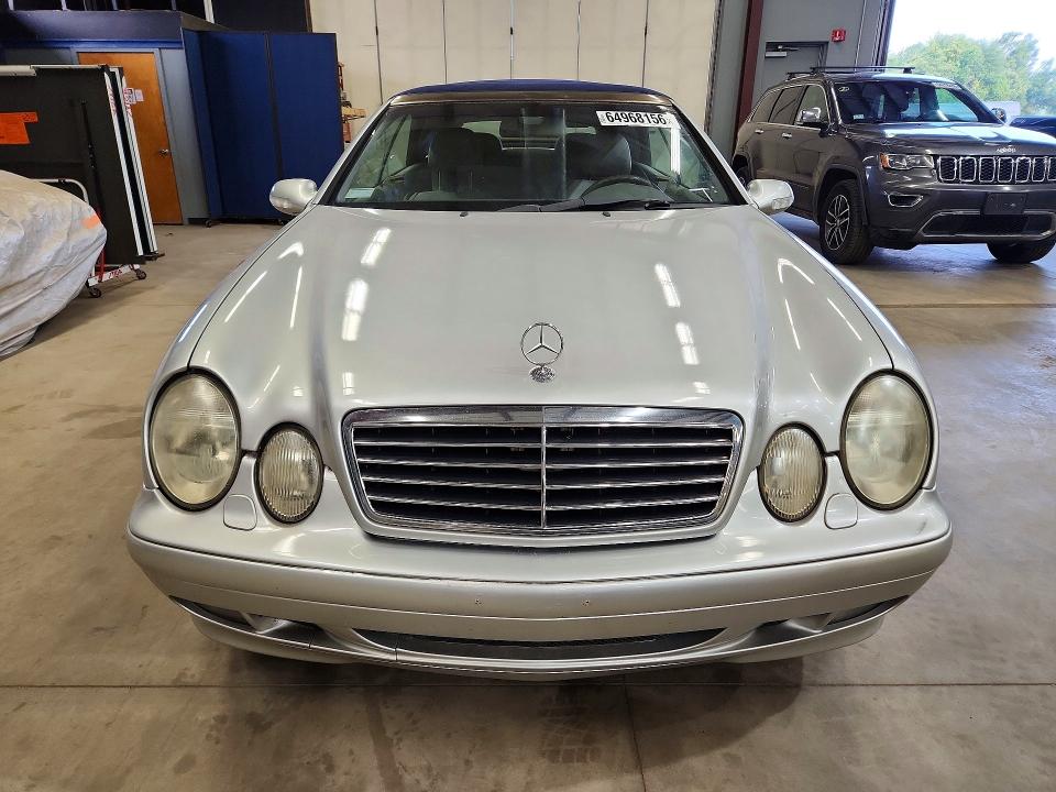 Продаж на аукціоні авто 2002 Mercedes-benz Clk, vin: WDBLK65G02T119831, номер лоту: 64968156