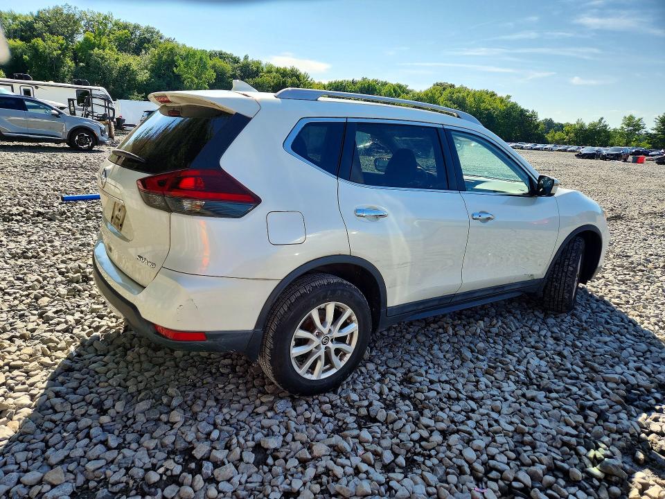 Продажа на аукционе авто 2018 Nissan Rogue, vin: 5N1AT2MV0JC807093, номер лота: 63925516