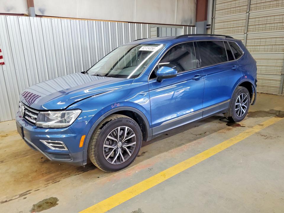 62724356 :رقم المزاد ، 3VV2B7AX8JM192663 vin ، 2018 Volkswagen Tiguan مزاد بيع