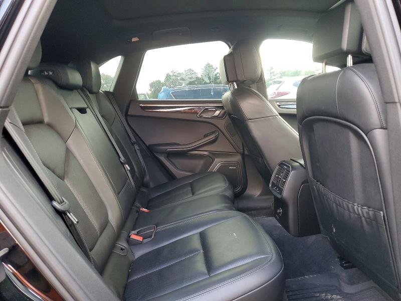 2015 Porsche Macan მანქანა იყიდება აუქციონზე, vin: WP1AB2A58FLB73999, აუქციონის ნომერი: 65535656