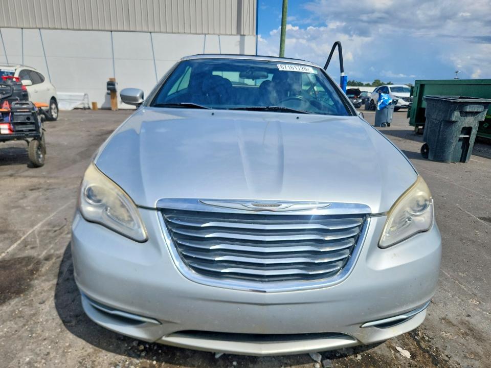 Продажа на аукционе авто 2011 Chrysler 200, vin: 1C3BC2EG3BN577908, номер лота: 67161726