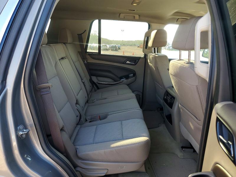 Продажа на аукционе авто 2018 Chevrolet Tahoe, vin: 1GNSCAKC3JR318115, номер лота: 64553216