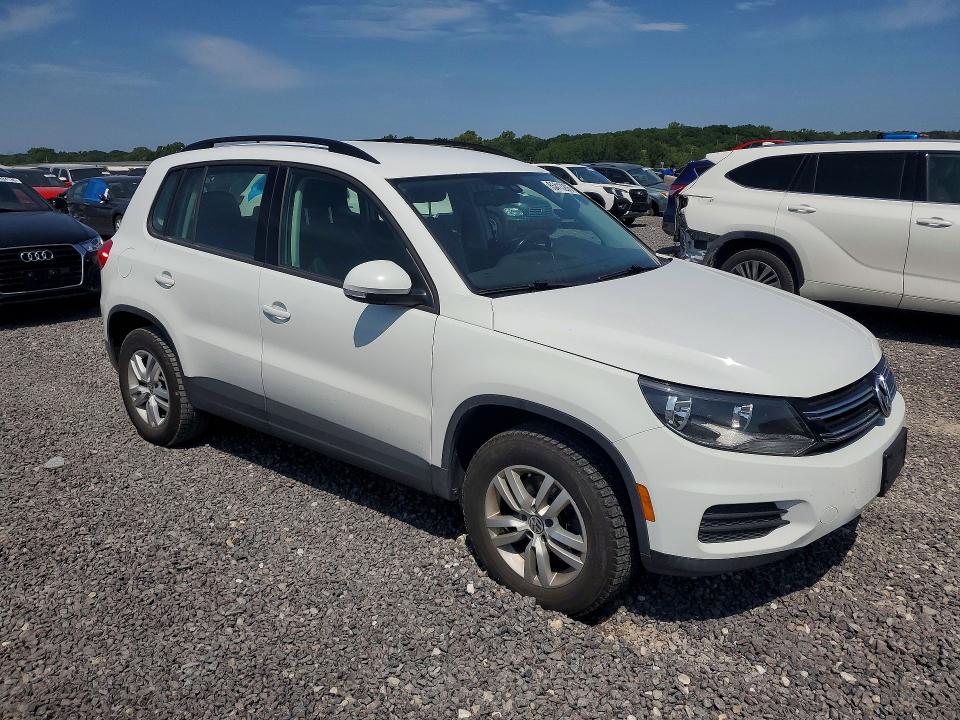 2016 Volkswagen Tiguan მანქანა იყიდება აუქციონზე, vin: WVGBV7AX7GW019503, აუქციონის ნომერი: 65413206