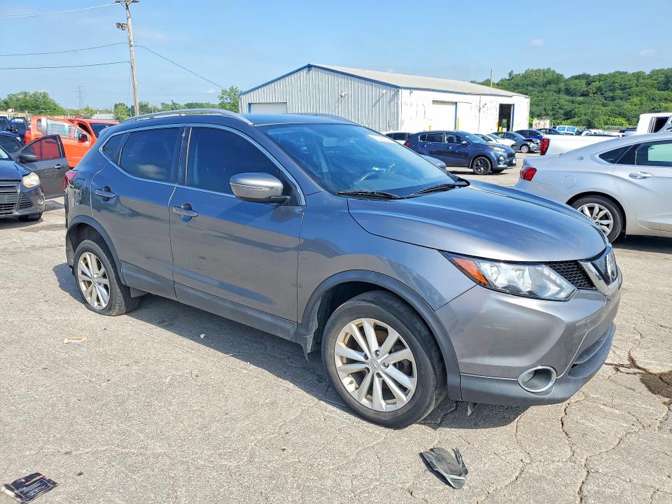 Продаж на аукціоні авто 2018 Nissan Rogue Sport, vin: JN1BJ1CR1JW285508, номер лоту: 63256336