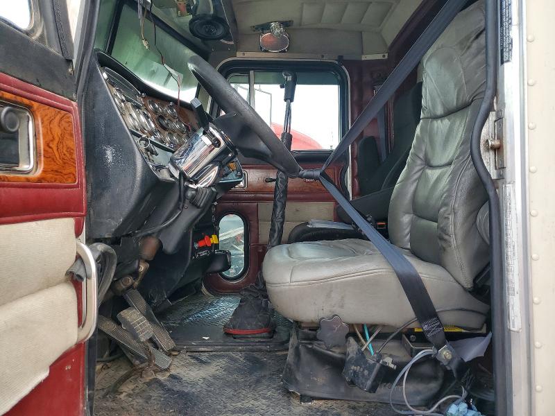 Продажа на аукционе авто 2001 Peterbilt 379, vin: 1XP5DU9X11D546705, номер лота: 63640506