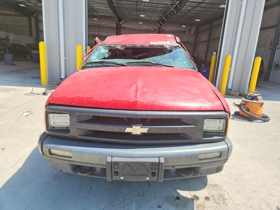 Продажа на аукционе авто 1995 Chevrolet Blazer, vin: 1GNCT18W1S2139457, номер лота: 65357516