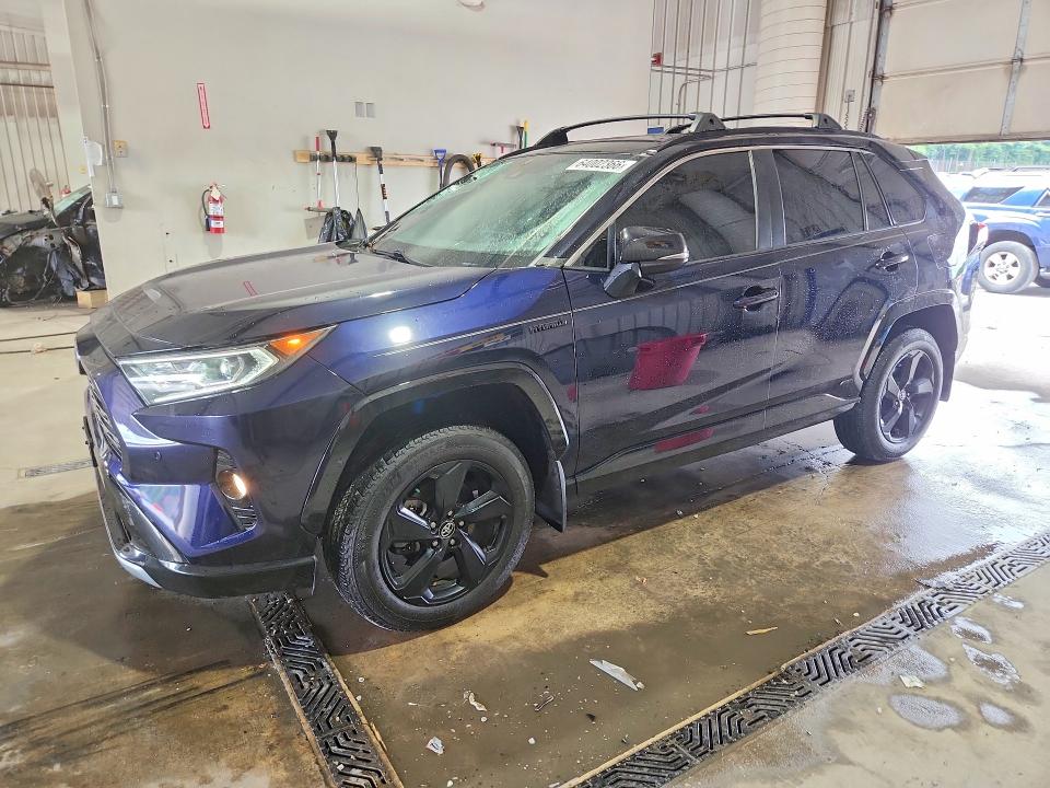 2020 Toyota Rav4 მანქანა იყიდება აუქციონზე, vin: 4T3EWRFV1LU003193, აუქციონის ნომერი: 64002366