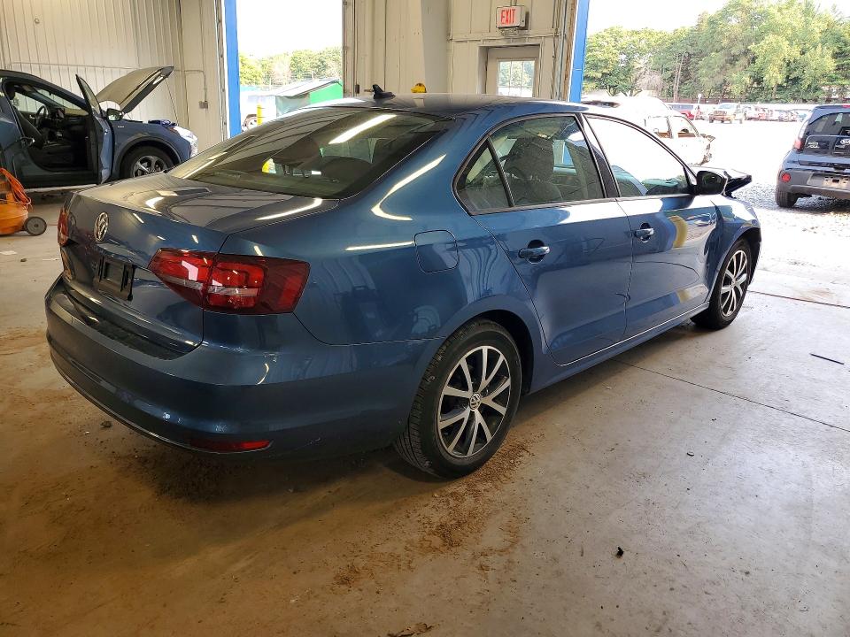 64494616 :رقم المزاد ، 3VWD67AJ5GM402052 vin ، 2016 Volkswagen Jetta مزاد بيع