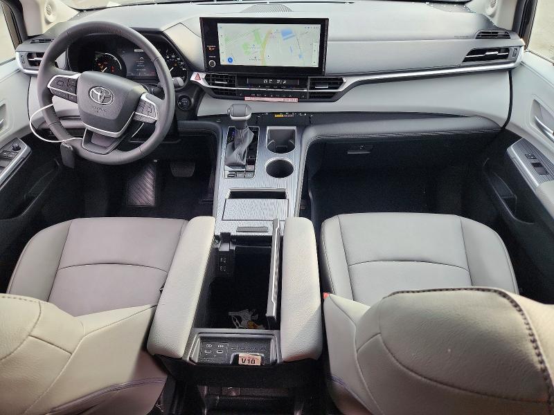 Продаж на аукціоні авто 2026 Toyota Sienna, vin: 5TDYRKEC6TS333120, номер лоту: 66814266