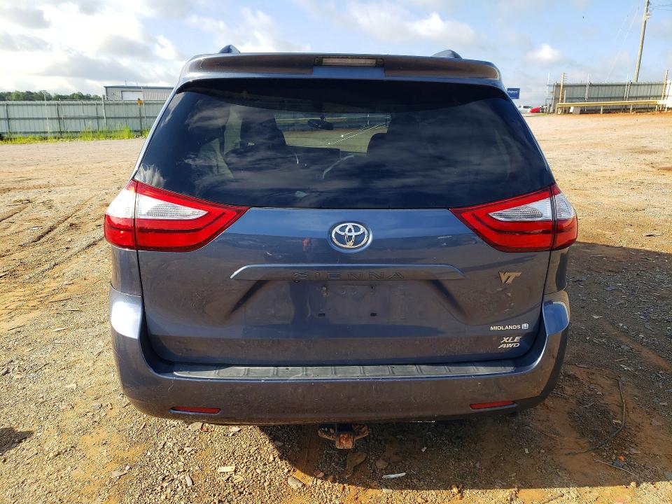 2017 Toyota Sienna მანქანა იყიდება აუქციონზე, vin: 5TDDZ3DC9HS155796, აუქციონის ნომერი: 63894966