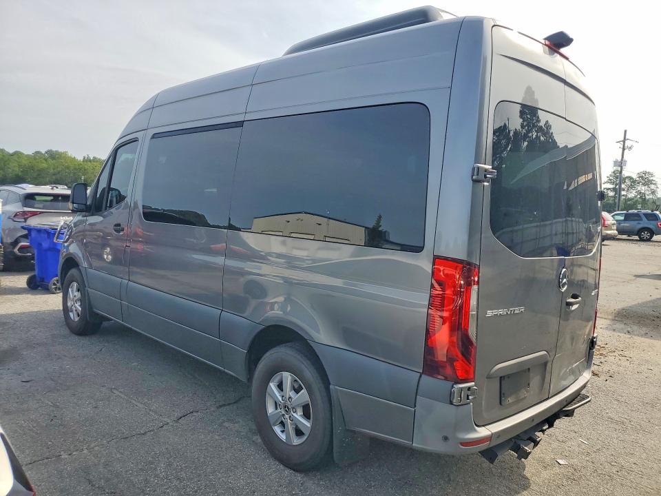 64808326 :رقم المزاد ، W1Z4NFHY9PT121996 vin ، 2023 Mercedes-benz Sprinter مزاد بيع