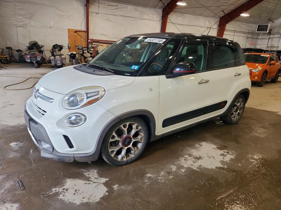 Продаж на аукціоні авто 2014 Fiat 500l, vin: ZFBCFADH7EZ011763, номер лоту: 64321746