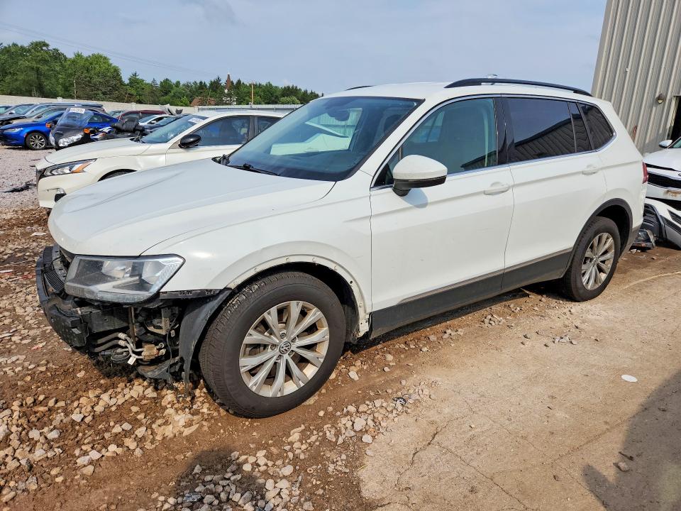 Продаж на аукціоні авто 2018 Volkswagen Tiguan, vin: 3VV2B7AX0JM131274, номер лоту: 64616676