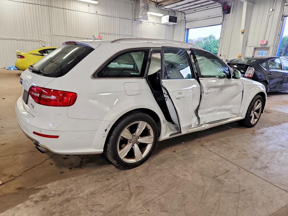 Aukcja sprzedaży 2014 Audi A4 Allroad, vin: WA1UFAFL0EA115460, numer aukcji: 64466836