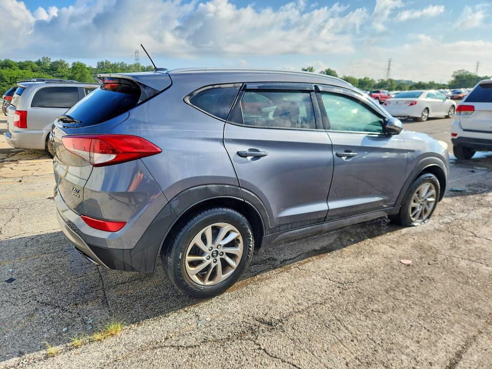 2016 Hyundai Tucson მანქანა იყიდება აუქციონზე, vin: KM8J3CA26GU050249, აუქციონის ნომერი: 65396836