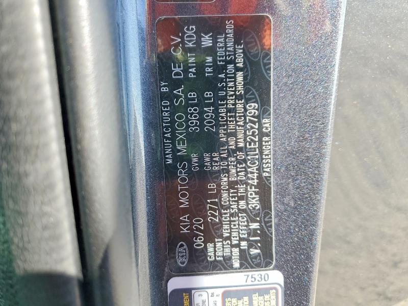 2020 Kia Forte მანქანა იყიდება აუქციონზე, vin: 3KPF44AC1LE252799, აუქციონის ნომერი: 66221086