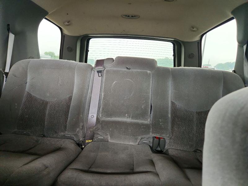 64837436 :رقم المزاد ، 1GNEK13Z43J189712 vin ، 2003 Chevrolet Tahoe مزاد بيع