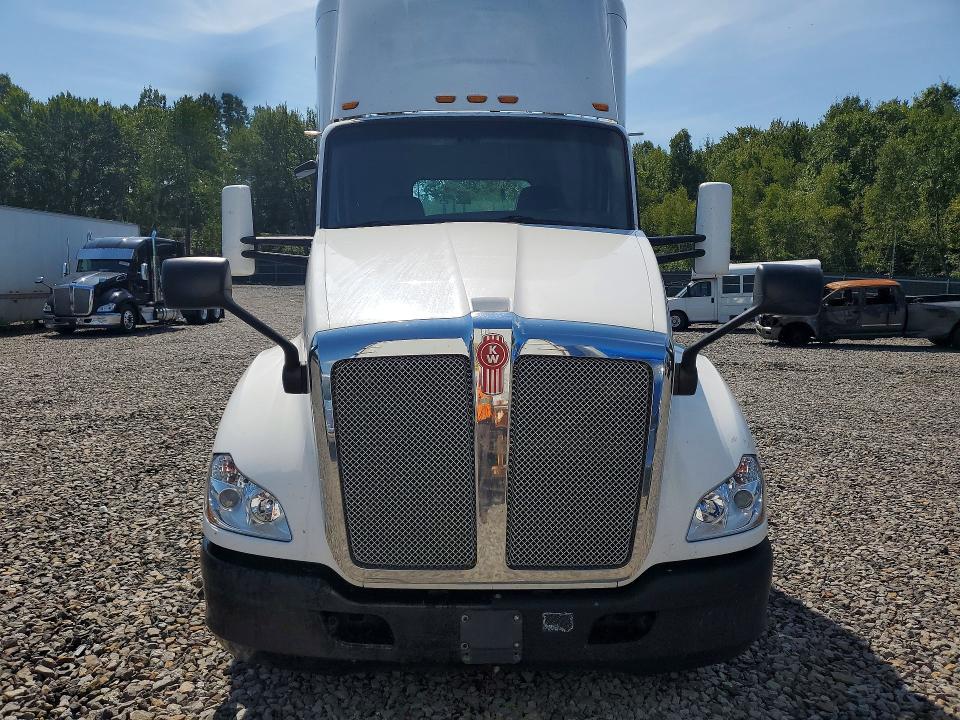 2016 Kenworth T680 მანქანა იყიდება აუქციონზე, vin: 1XKYA48X3GJ496378, აუქციონის ნომერი: 61968216
