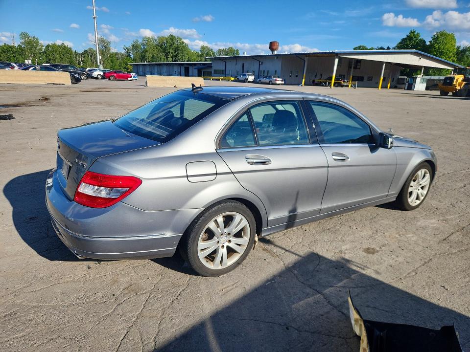 66422956 :رقم المزاد ، WDDGF8BB1AR118507 vin ، 2010 Mercedes-benz C مزاد بيع