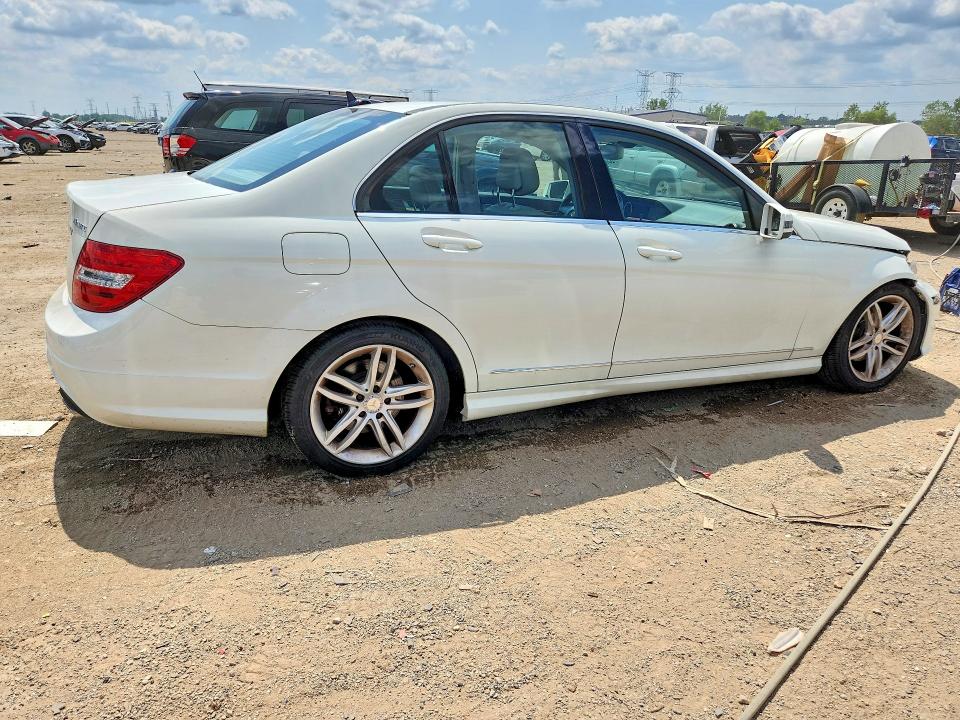63388816 :رقم المزاد ، WDDGF8BB8CR194213 vin ، 2012 Mercedes-benz C مزاد بيع