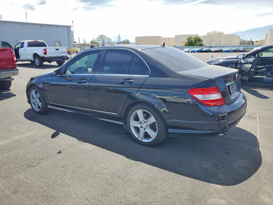 65566226 :رقم المزاد ، WDDGF5EB0AR115866 vin ، 2010 Mercedes-benz C مزاد بيع