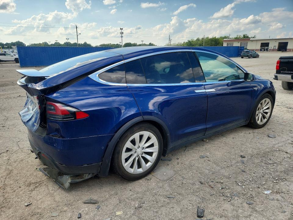 66900386 :رقم المزاد ، 5YJXCAE23GF012967 vin ، 2016 Tesla Model X مزاد بيع