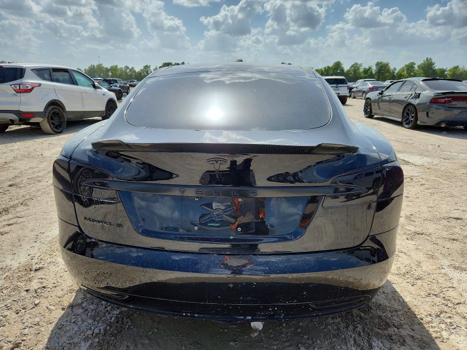 Продажа на аукционе авто 2016 Tesla Model S, vin: 5YJSA1E10GF144320, номер лота: 64678576