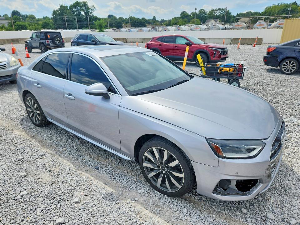 66284466 :رقم المزاد ، WAUABAF45MA042594 vin ، 2021 Audi A4 مزاد بيع