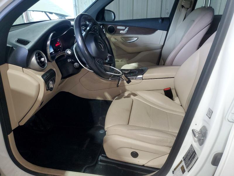 63398616 :رقم المزاد ، WDC0G4KB6JV090982 vin ، 2018 Mercedes-benz Glc مزاد بيع