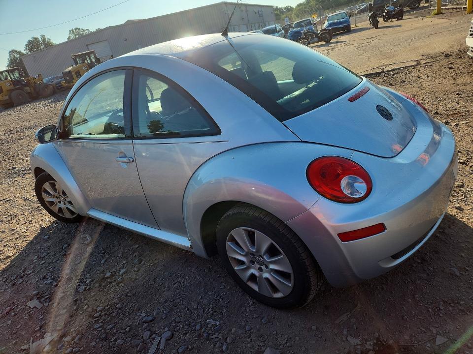64340826 :رقم المزاد ، 3VWPG31C28M501479 vin ، 2008 Volkswagen New Beetle مزاد بيع