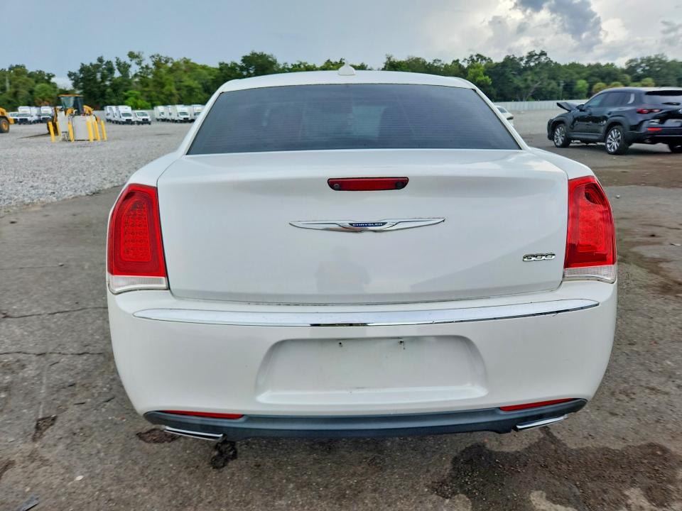 Aukcja sprzedaży 2015 Chrysler 300, vin: 2C3CCAAG4FH930644, numer aukcji: 67356196