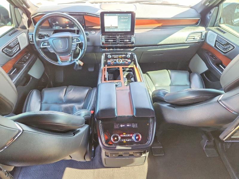 2020 Lincoln Navigator მანქანა იყიდება აუქციონზე, vin: 5LMJJ3KT2LEL10256, აუქციონის ნომერი: 65232706