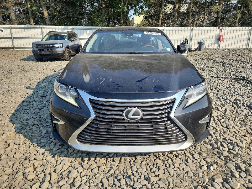 64969356 :رقم المزاد ، 58ABK1GG9GU026227 vin ، 2016 Lexus Es مزاد بيع