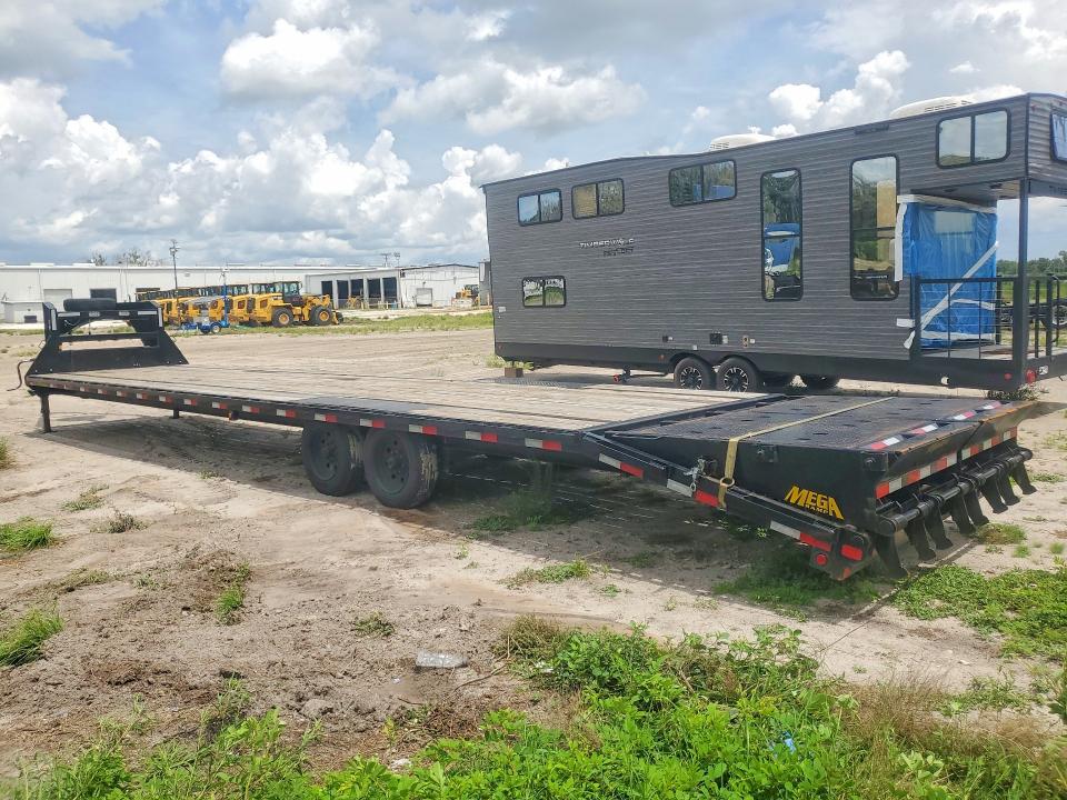 Aukcja sprzedaży 2025 Big Tex Gooseneck Flatbed, vin: 16V3F4823S6406285, numer aukcji: 64013736