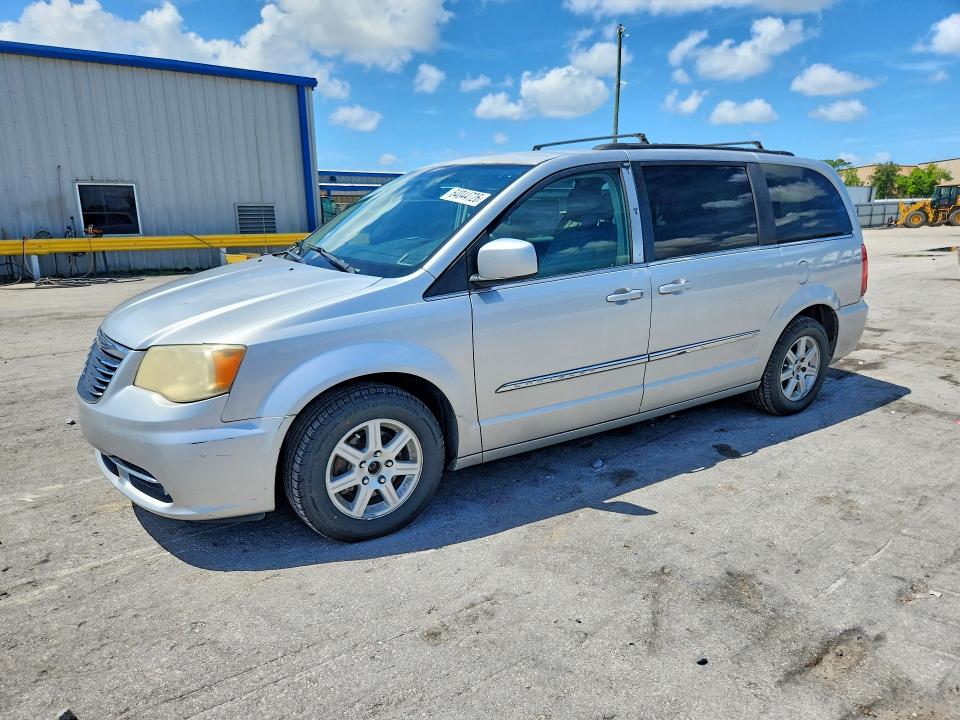 64044726 :رقم المزاد ، 2C4RC1BG9CR375409 vin ، 2012 Chrysler Town & Country مزاد بيع