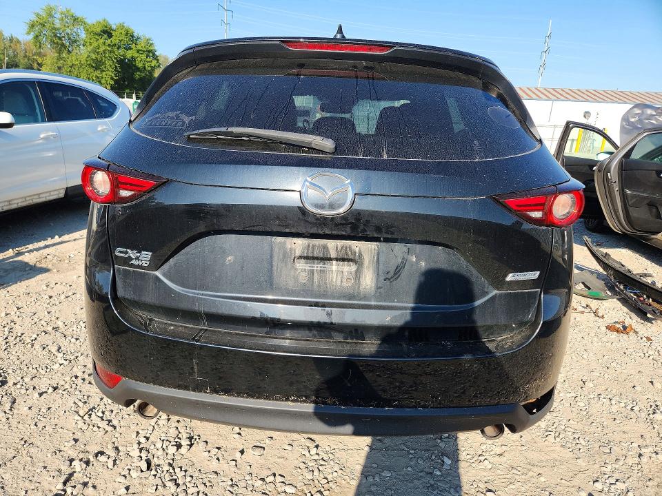 67063286 :رقم المزاد ، JM3KFBDL3H0137539 vin ، 2017 Mazda Cx-5 مزاد بيع