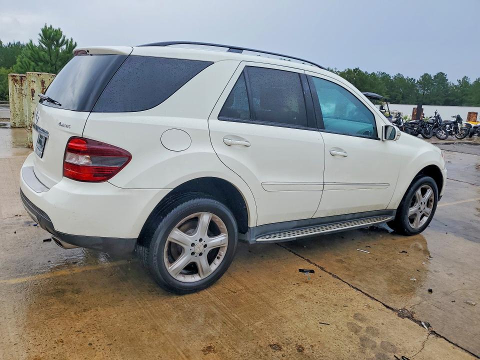 2008 Mercedes-benz Ml მანქანა იყიდება აუქციონზე, vin: 4JGBB86E58A413182, აუქციონის ნომერი: 66579106
