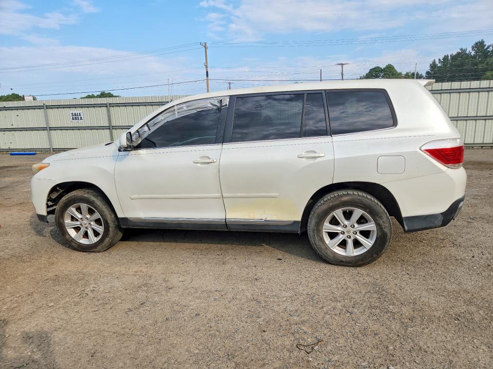 2011 Toyota Highlander მანქანა იყიდება აუქციონზე, vin: 5TDZA3EH4BS011488, აუქციონის ნომერი: 66677476