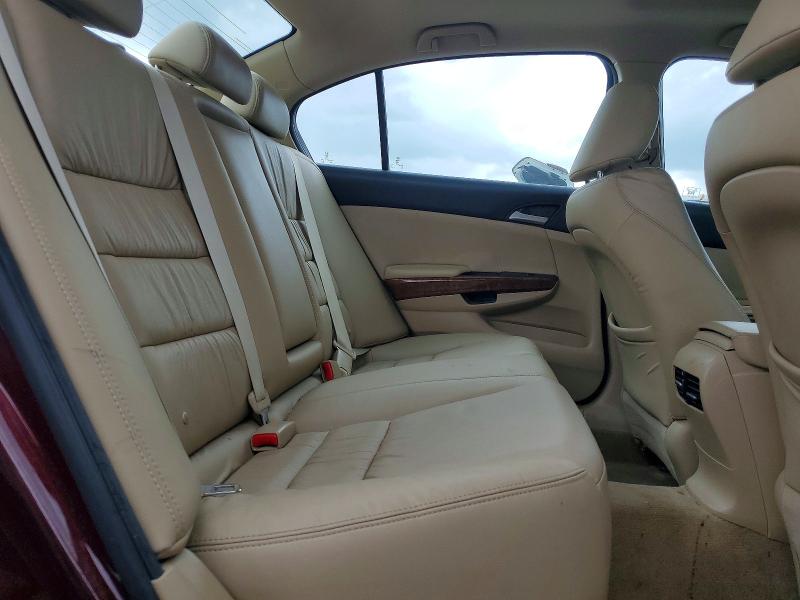 62238646 :رقم المزاد ، 1HGCP3F86CA016906 vin ، 2012 Honda Accord مزاد بيع