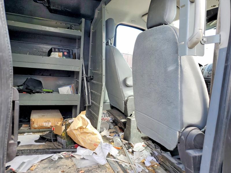 64467586 :رقم المزاد ، 1FTYR1ZM9HKB47597 vin ، 2017 Ford Transit مزاد بيع