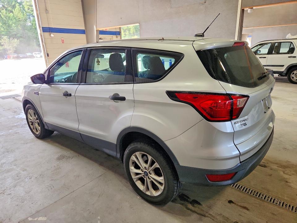 2019 Ford Escape მანქანა იყიდება აუქციონზე, vin: 1FMCU0F75KUC47026, აუქციონის ნომერი: 67108276